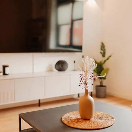 Appartement Design Stadtfeld-ost Mit Netflix & 2 Schlafzimmern Maagdenburg