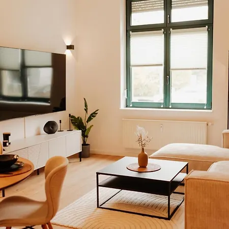 Apartament Design Stadtfeld-ost Mit Netflix & 2 Schlafzimmern Magdeburg