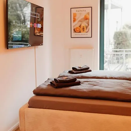 Design Stadtfeld-ost Mit Netflix & 2 Schlafzimmern Apartament
