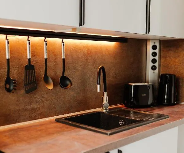 アパート Design Stadtfeld-ost Mit Netflix & 2 Schlafzimmern マクデブルク