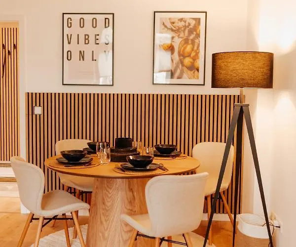 Design Stadtfeld-ost Mit Netflix & 2 Schlafzimmern * マクデブルク